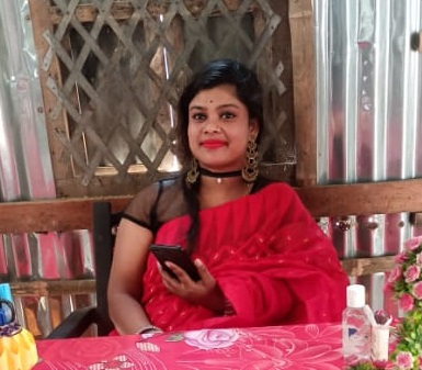 নারী